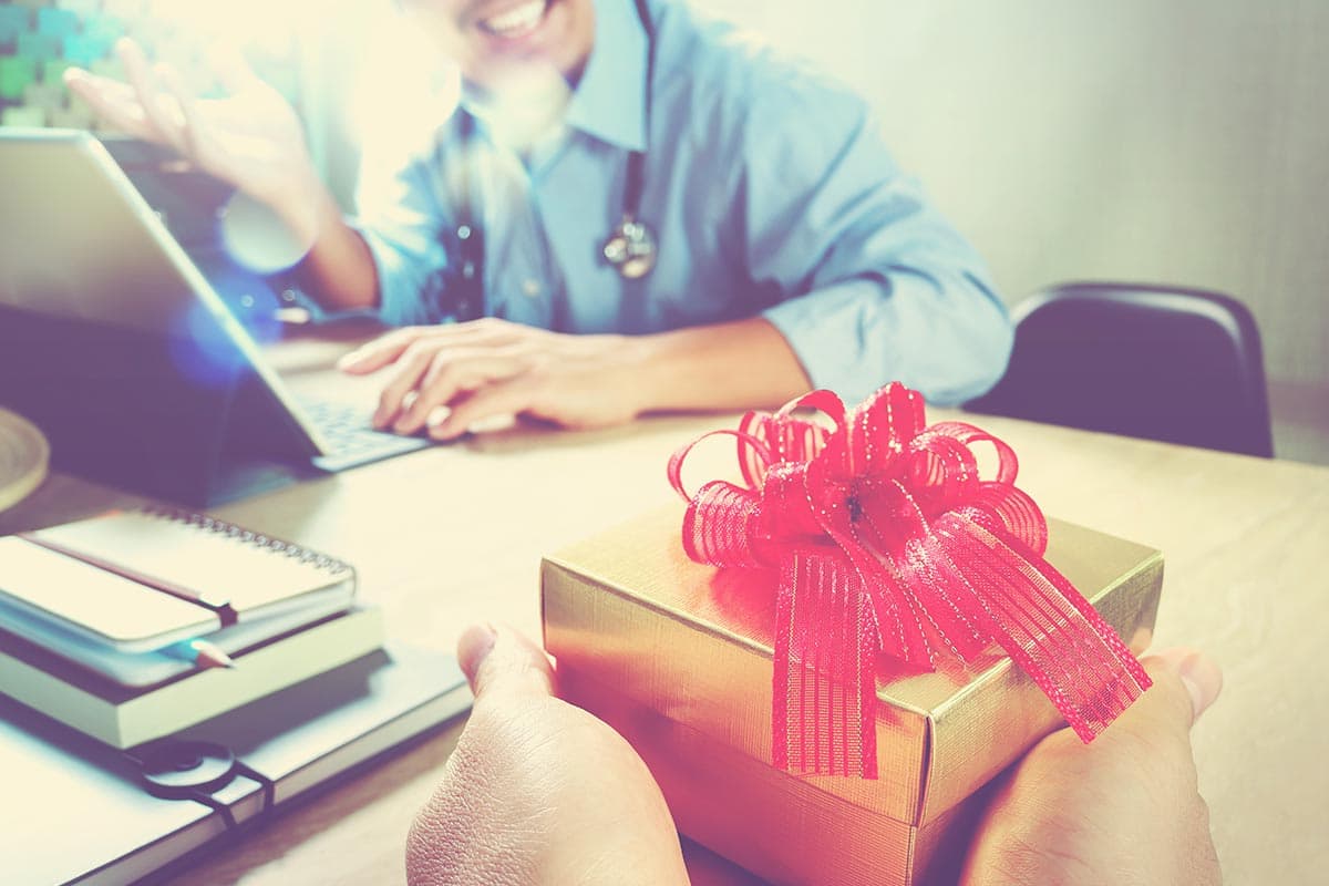 Glowing Through the Holidays: Innovative Strategies for Marketing Your Aesthetic Practice