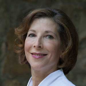 Dr.Beth Goldstein Board-Certified Dermatologist, Co-Founder of Modern Ritual Health
            